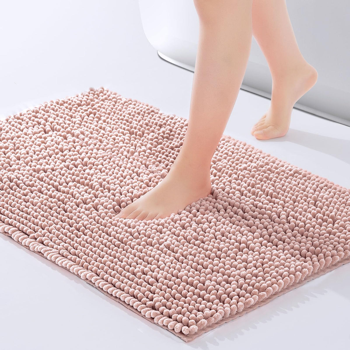 Dusty Pink Chenille Bath Mat