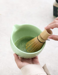 Green Matcha Bowl & Whisk