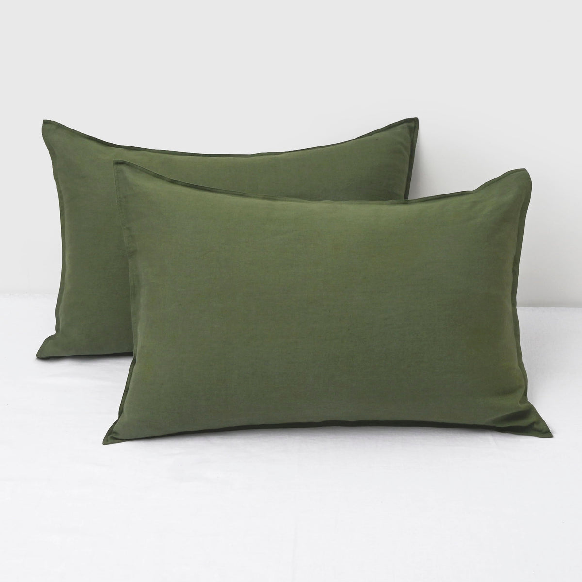 Mossy Green Linen Pillowcases (Set of 2)