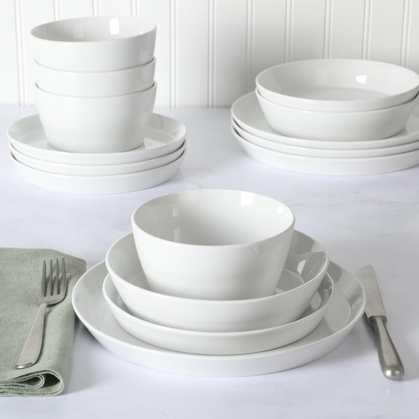 White Dinnerware Set (Set of 16)
