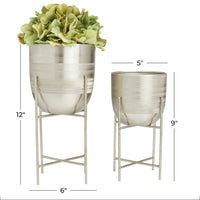 Silver Metal Planter (Set of 2)